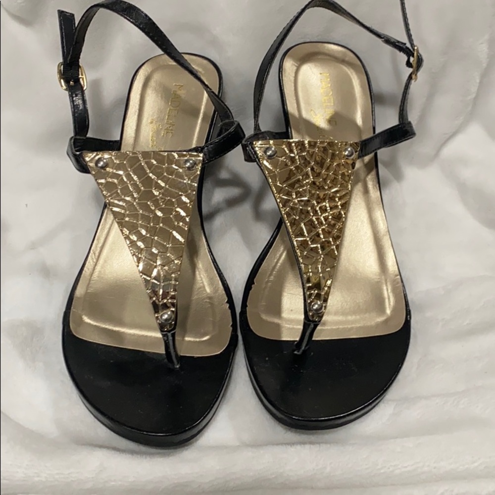 Madeline Stuart Wedge Sandals✨